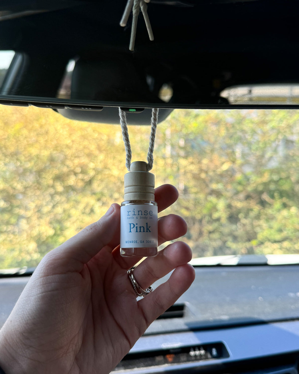 Car Diffuser — in-use