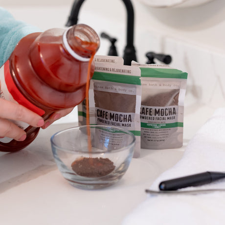 Rinse Cafe Mocha natural face mask - deep cleansing and detox - alternate angle