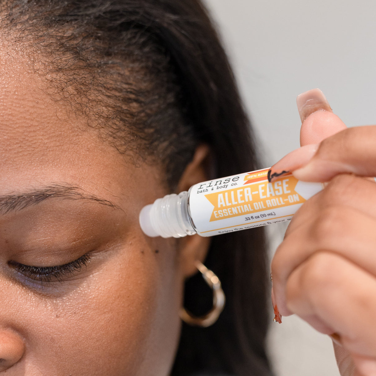Natural essential oil roll-on | Aller Ease | Rinse Bath & Body Co. - alternate angle