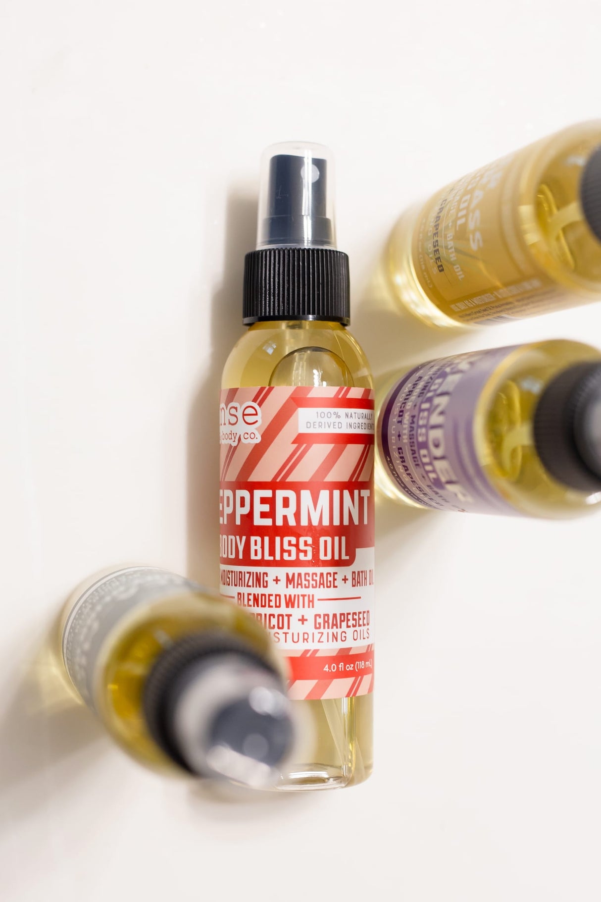 Natural natural body oil | Peppermint | Rinse Bath & Body Co. - detail view