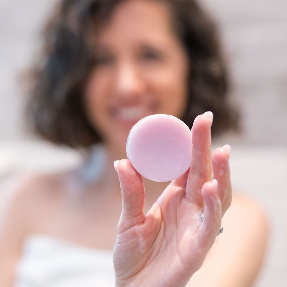 Handmade Lavender natural conditioner bar - naturally derived - detail view