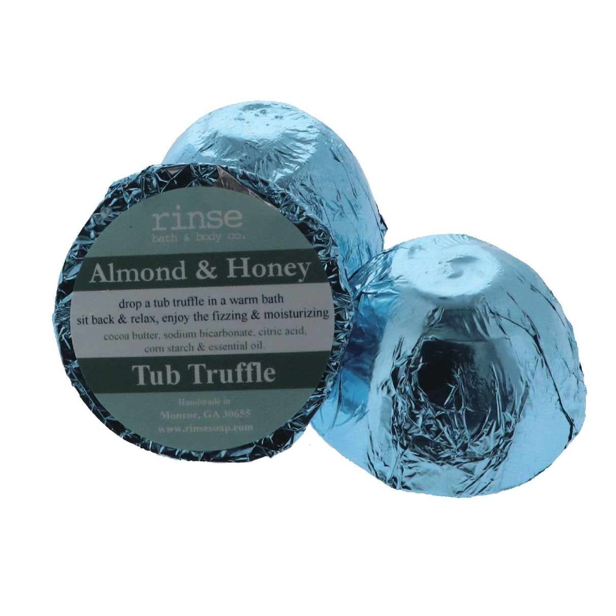 Almond Honey bath bomb from Rinse - cocoa butter infused - detail view