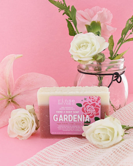 Natural handmade natural bar soap | Gardenia | Rinse Bath & Body Co. - detail view