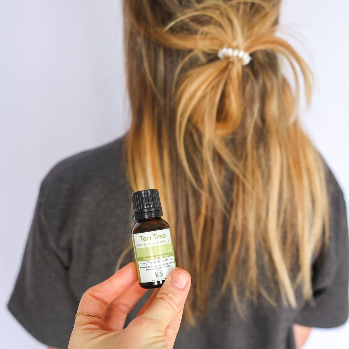 Certified Organic pure essential oil from Rinse - 100% pure and natural - detail view