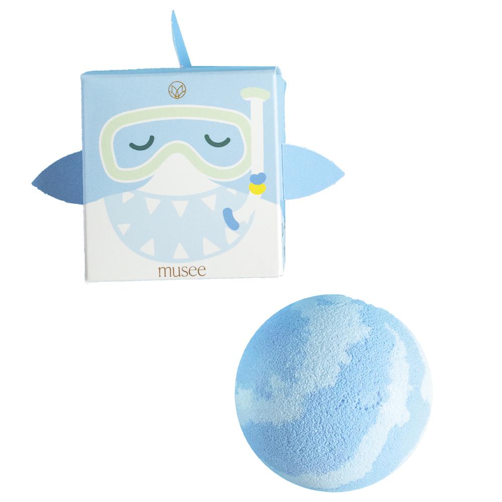 Natural bath bomb | Baby Shark | Rinse Bath & Body Co.