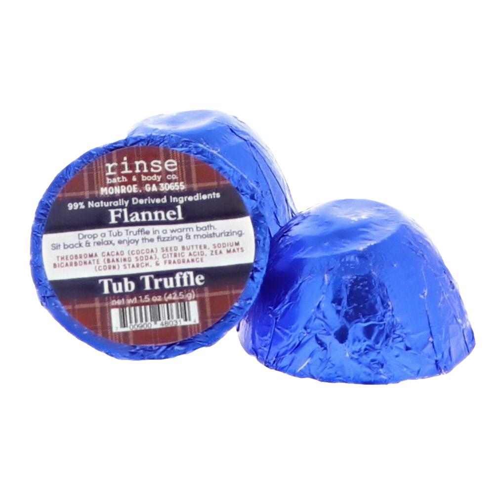 Natural bath bomb | Flannel | Rinse Bath & Body Co. - detail view