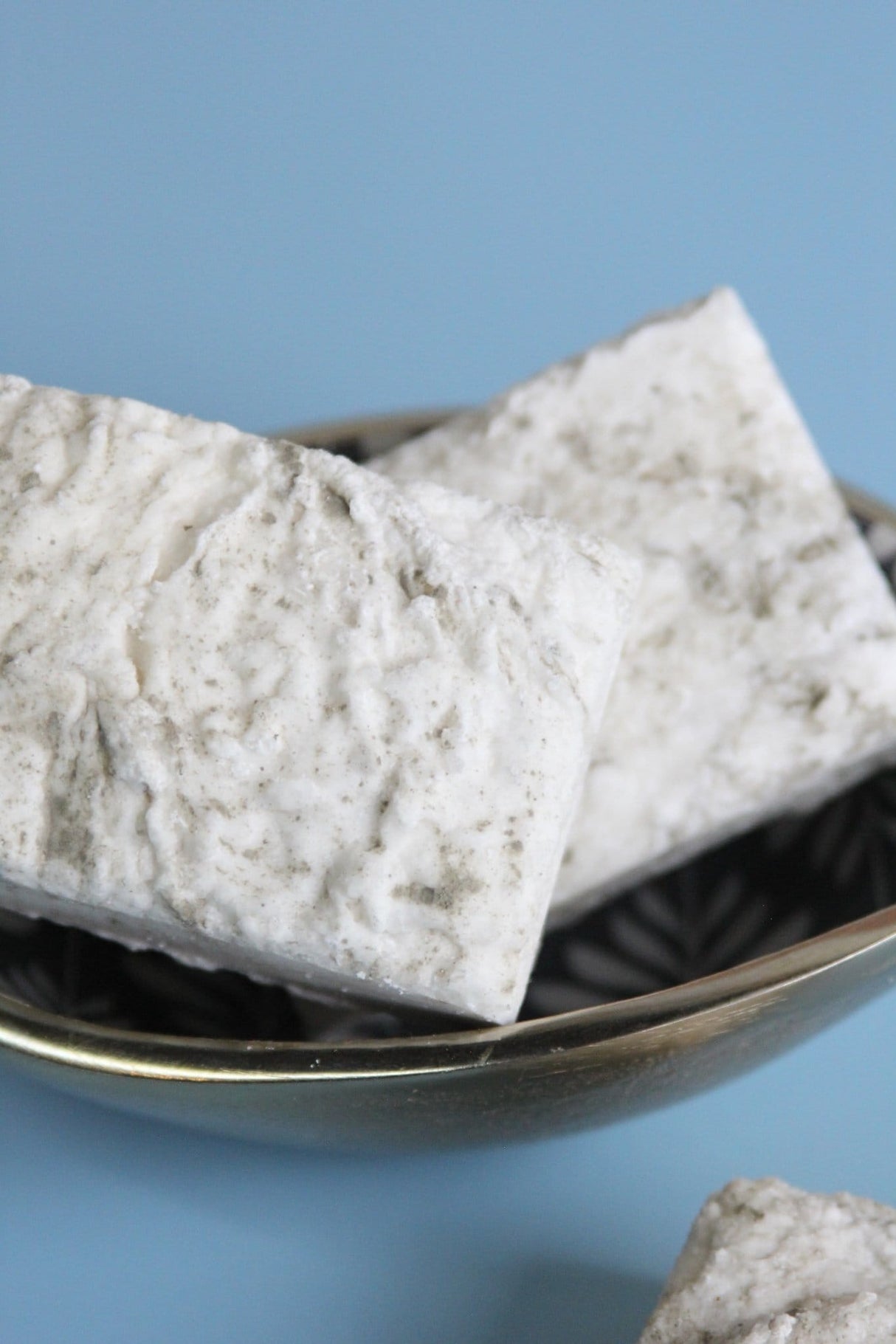 Natural handmade natural bar soap | Indulgence Bar Freshness | Rinse Bath & Body Co. - detail view