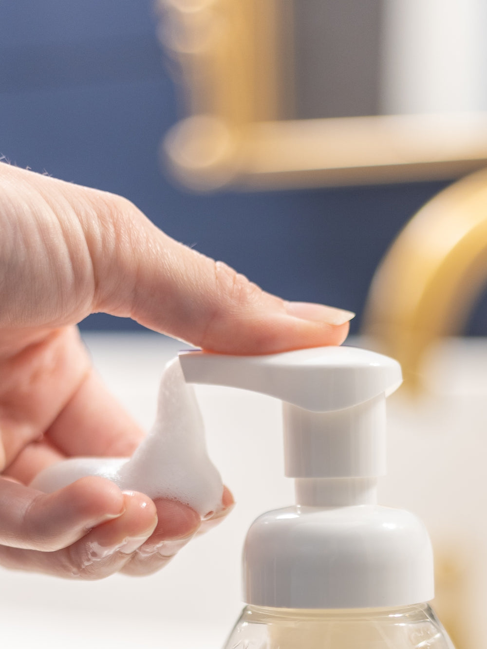 Rosemary Mint Foaming Hand Soap — in-use