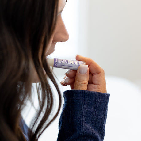 Rinse Lavender natural lip balm - long-lasting moisture - alternate angle
