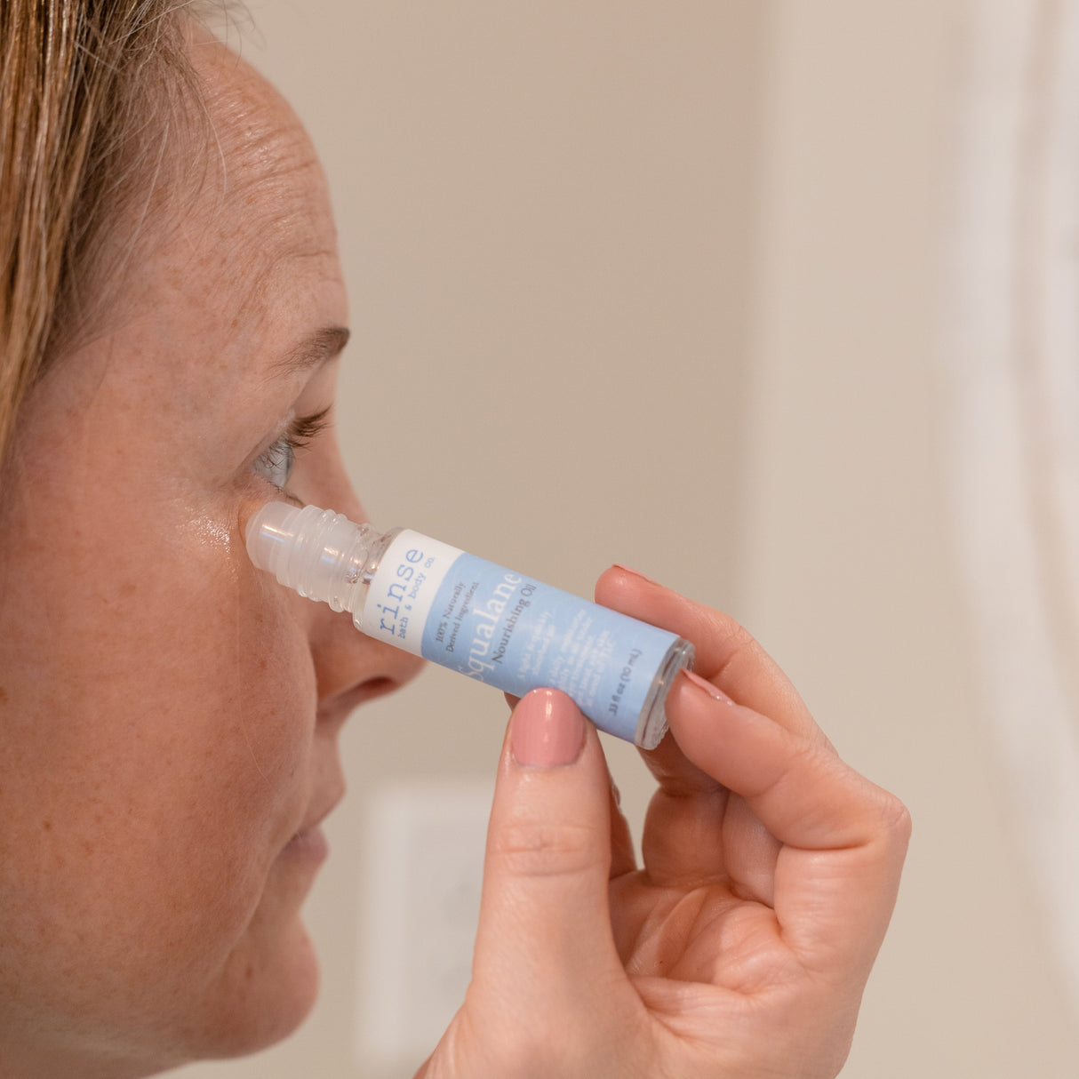 Natural natural facial oil serum | Facial Moisturizer | Rinse Bath & Body Co. - alternate angle