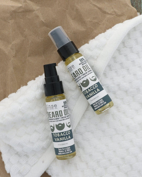 Tobacco Vanilla natural facial oil serum from Rinse - lightweight face serum - detail view