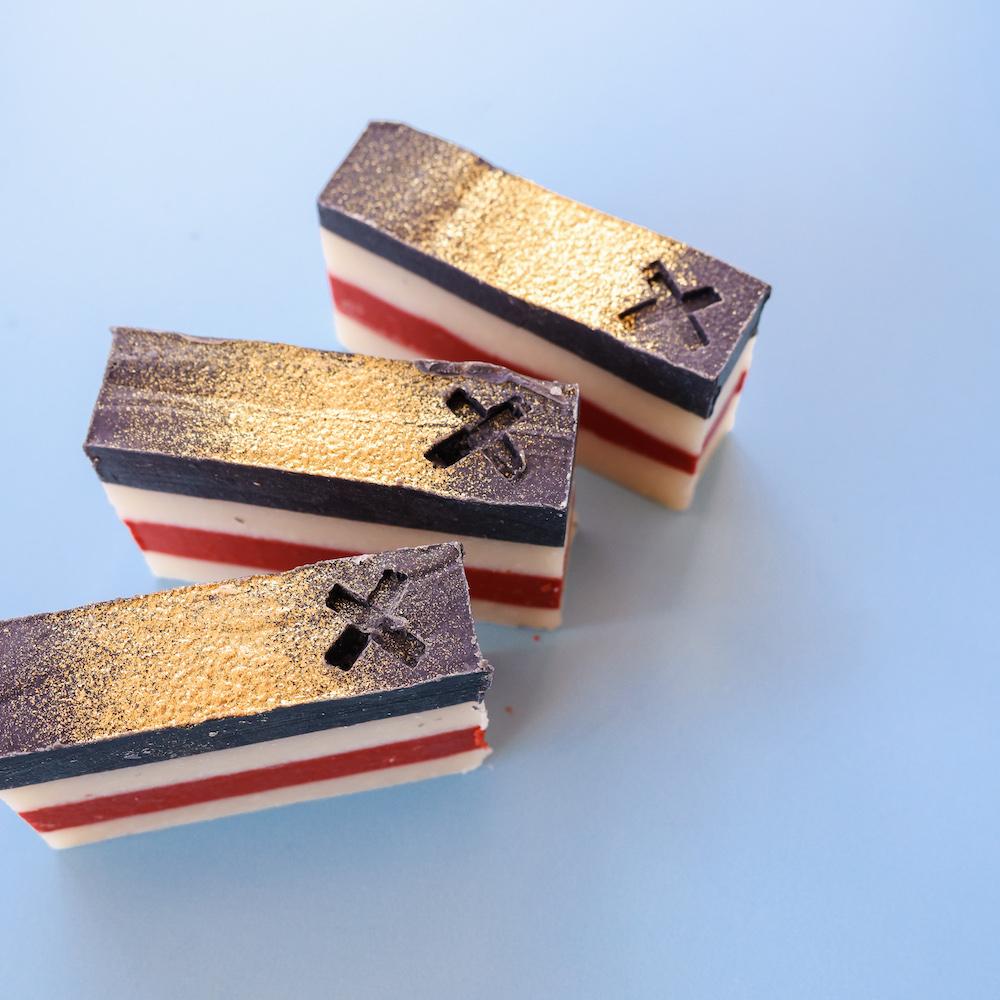 Pirate handmade natural bar soap from Rinse - paraben-free since 2003 - alternate angle