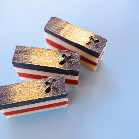 Pirate handmade natural bar soap from Rinse - paraben-free since 2003 - alternate angle